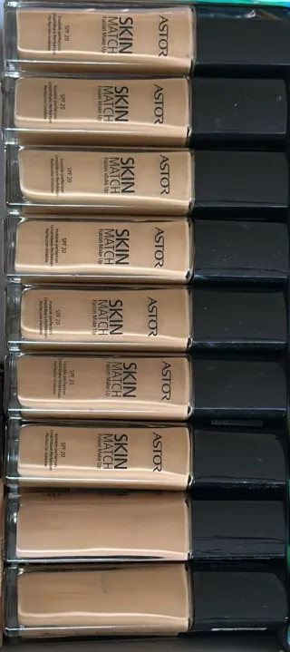 50 Bases de Maquillaje Astor Beige