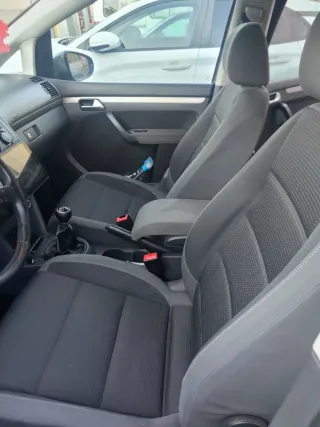 Volkswagen Touran 2010