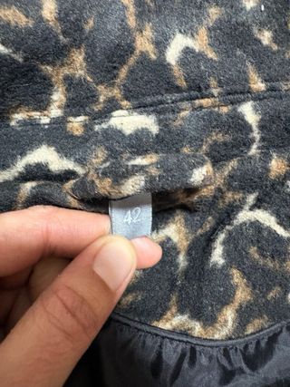 Abrigo estampado leopardo