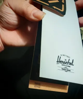 Neceser Herschel Chapter Negro y Marrón