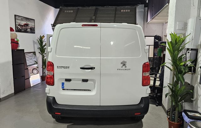 Peugeot Expert Furgon Premium 2.0 BlueHDi 120 Comp