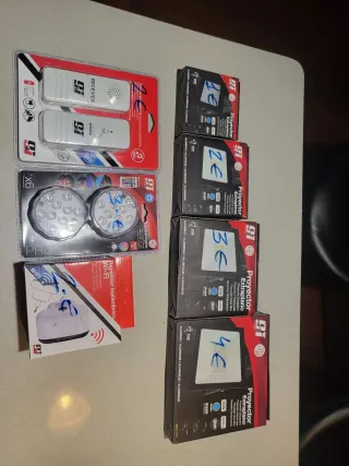 proyectores LED extraplanos, timbre y wifi