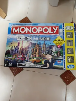 Monopoly Edición Mundial Here & Now