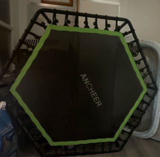 Saltador Ancheer Hexagonal Negro y Verde