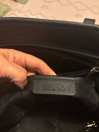 Bolso Michael Kors Negro y Dorado