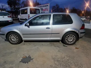 Volkswagen Golf 2001