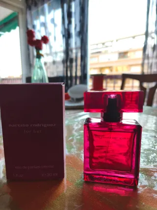 Eau de Parfum Intense Narciso Rodriguez for her