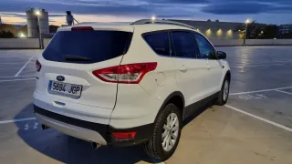 Ford Kuga 2016