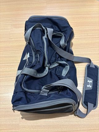 Bolsa de Deporte Under Armour Azul y Gris