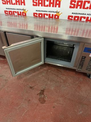 MESA FRÍA BAJA COCINA OPORTUNIDAD !!!