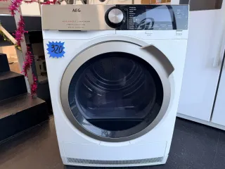 SECADORA AEG 8 KG GARANTÍA!!