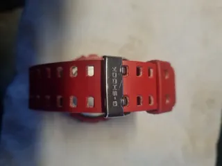 Reloj Casio G-Shock Rojo GA-100B