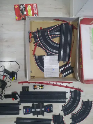 Scalextric Compact Piezas