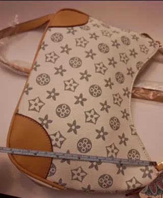 Bolso mujer beige con estampado floral