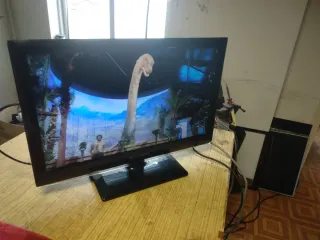 Televisor LED BluSens 22 Negro.