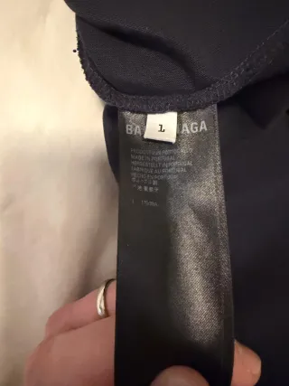 Camiseta Balenciaga, Color Azul Marino, Talla L