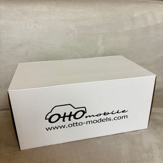 Mini Cooper JCW OttoMobile 1:18