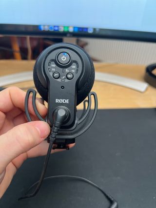 Microfone RØDE Videomic Pro+