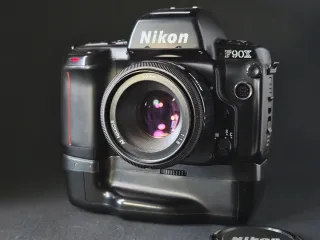 Nikon F90X Cámara Analógica Negra