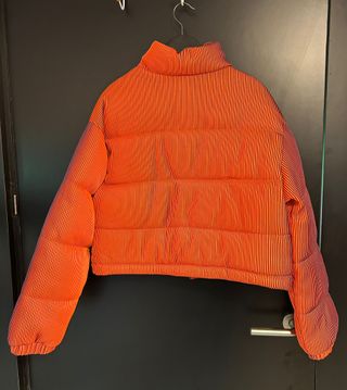 Abrigo naranja acolchado mujer Bershka