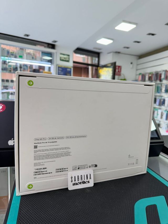 MACBOOK PRO 14" M5 24GB 1TB PRECINTADO