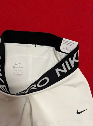 Nike Pro mujer mallas cortas short talla M nuevas