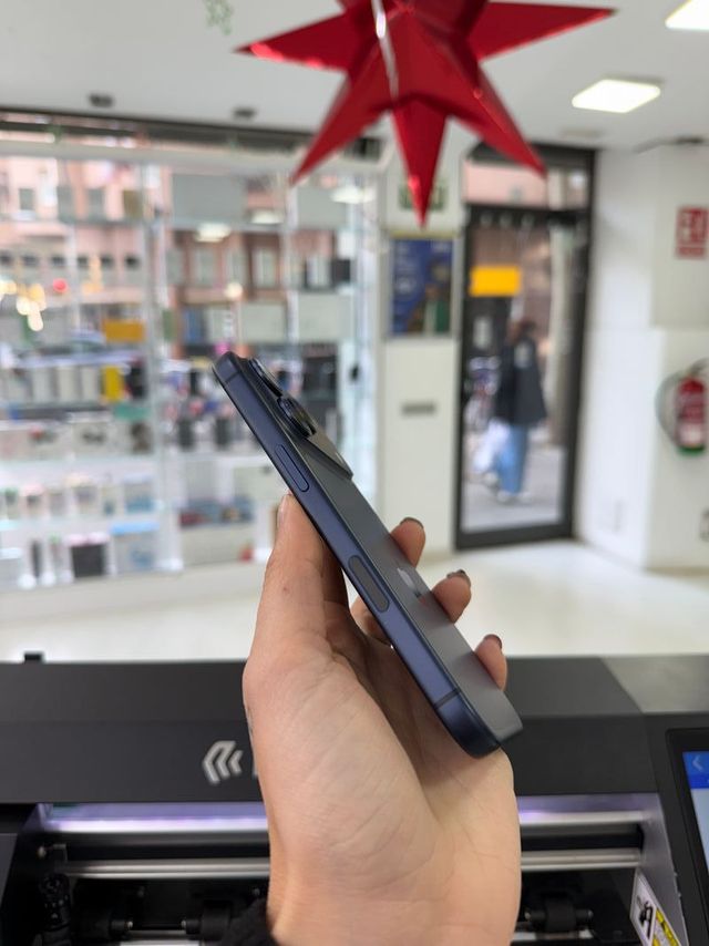 IPHONE 17 PRO 256GB COMO NOVO