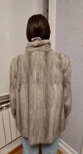 Chaquetón gris de pelo