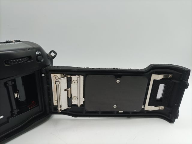 Cámara analógica Nikon F70