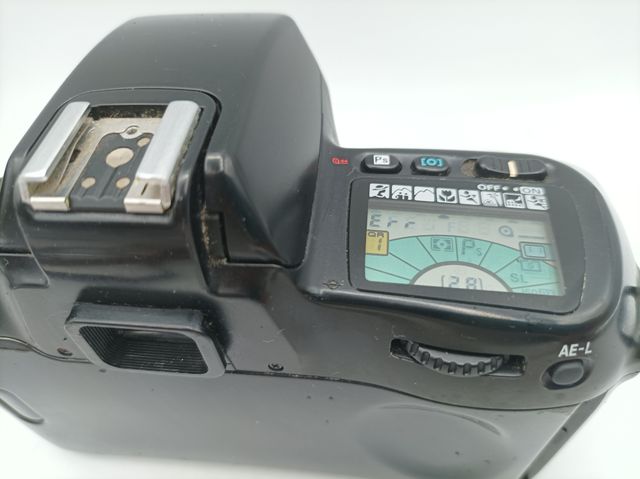 Cámara analógica Nikon F70