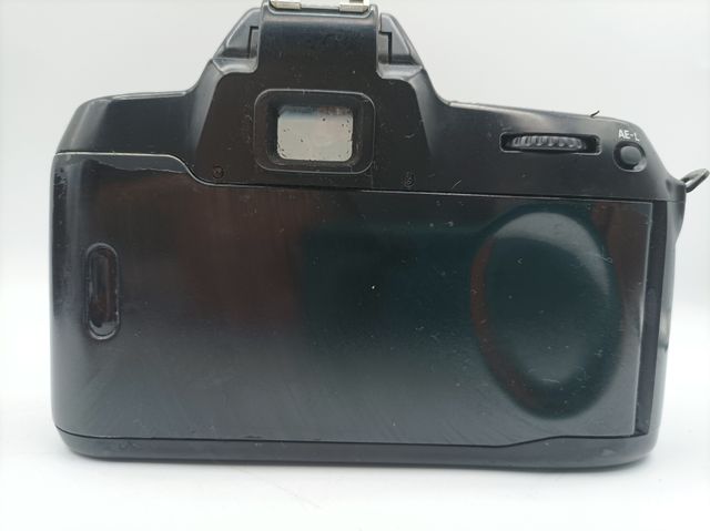 Cámara analógica Nikon F70