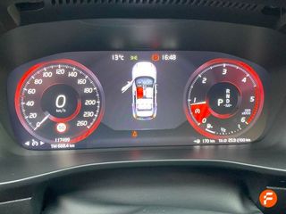 Volvo XC40 2.0 D3 R-Design Auto