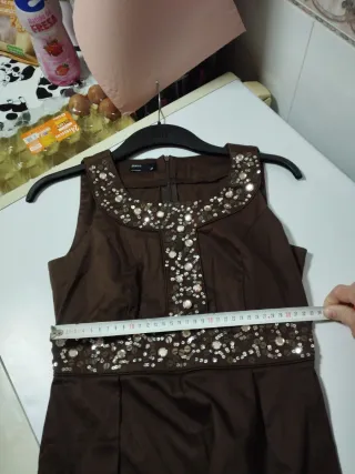 Vestido marrón con lentejuelas de Blanco