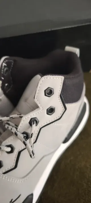 Zapatillas Karl Kani Grises y Negras