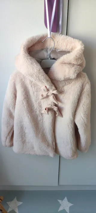 Abrigo niña Ceremonia 6 años Nuevo. Rosa palo