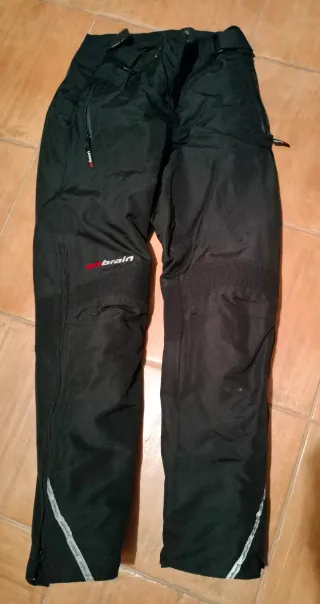 Chaqueta y pantalón de moto mujer