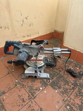 Ingletadora telescópica GCM 800 SJ Professional