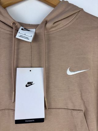 Sudadera Nike Beige con Capucha