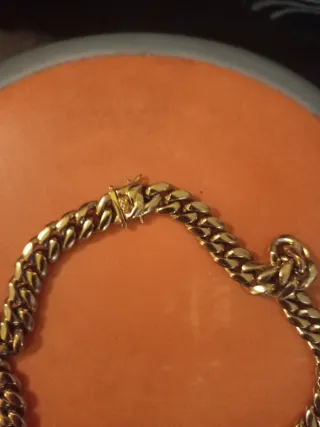 Cadena Cubana Dorada