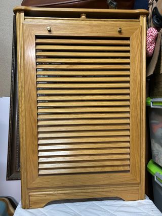 Cubre radiador o recibidor de madera