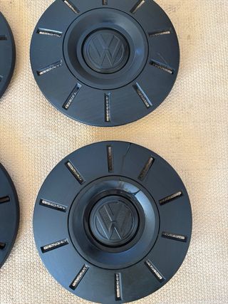 Pareja Tapacubos VW Crafter 16” (30€)
