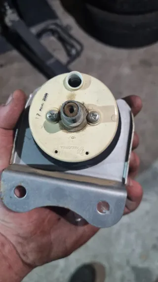 Cuenta kilómetros Suzuki DR Big 49