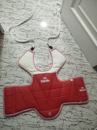 Peto Daedo taekwondo Reversible Talla 0