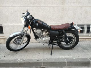 Yamaha 250 Customizada y Restaurada