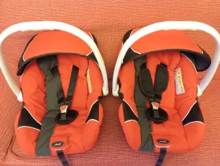Sillas de coche Jane (2 unidades) + bases