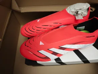 Zapatillas Adidas Predator Rojas Talla X