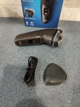 Afeitadora Philips Serie 3000 Negra