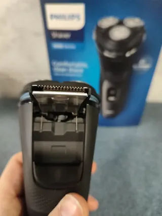 Afeitadora Philips Serie 3000 Negra