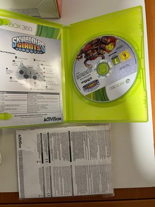 Skylanders Giants Xbox 360 Starter Pack