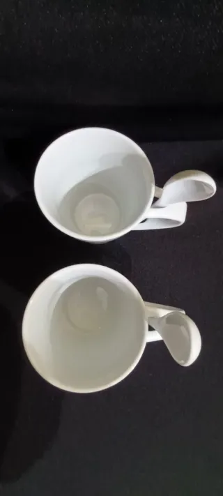 Set 2 Tazze con Cucchiaini